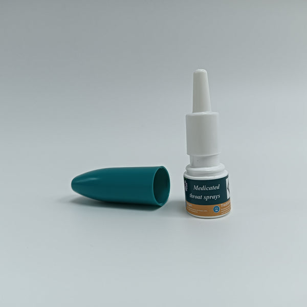 PU JI TANG Medicated throat sprays Herbal Soothing Spray with Mullein Leaf, Marshmallow Root, Licorice Root, Thyme Leaf - 15ml