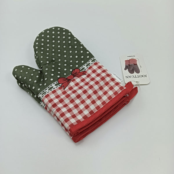 JOOTTUAN Pot holders Kitchen Oven Mitts, Green Polka Dot and Red Gingham Pattern