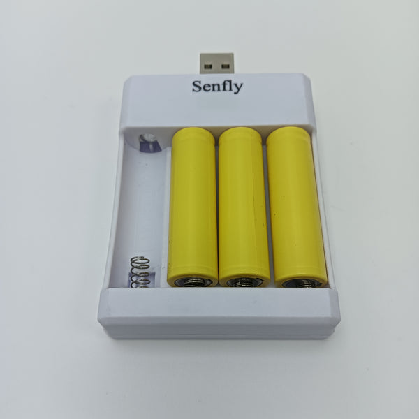 Senfly Batteries and battery chargers USB Battery Charger for AA AAA Rechargeable Batteries, 4-Slot Charging Station, White