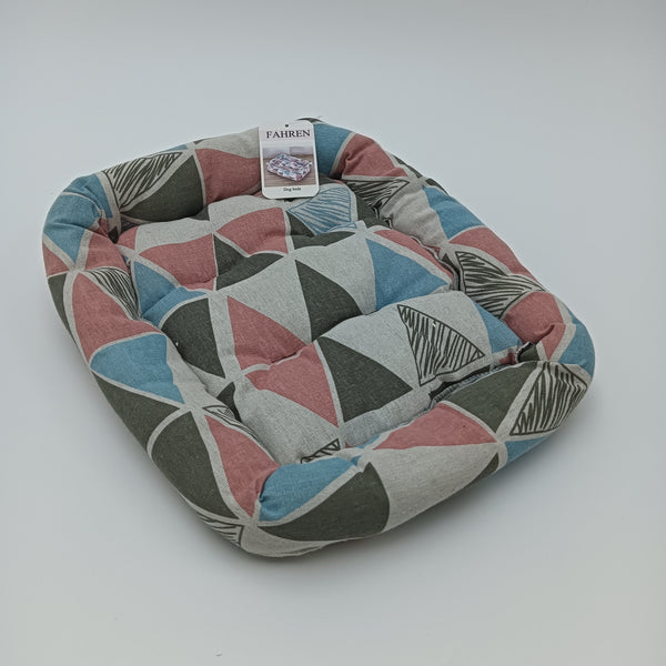 FAHREN Dog beds Multi-Color Dog Bed with Geometric Pattern, Non-Slip Bottom, Polyester