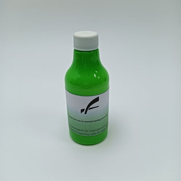 Detergents for use in manufacturing processes 300ml high-efficiency equipment cleaner, powerful cleaning agent, protects equipment, safe formula