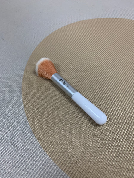 妃琳卡 make-up brushes Small Angled Face Brush for Concealer, Blush, Highlighter, Eyeshadow Blending