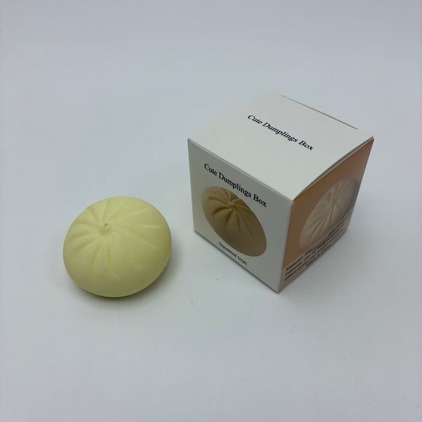 Cute Dumplings Box Squeeze toys 5.5cm Simulation Steamed Bun Hand Fidget Toy for Kids Adults