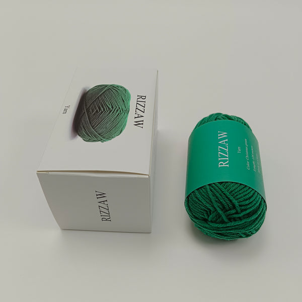 RIZZAW Yarn Multi-purpose Soft and Skin-Friendly Yarn, Christmas Green, 128 Meters
