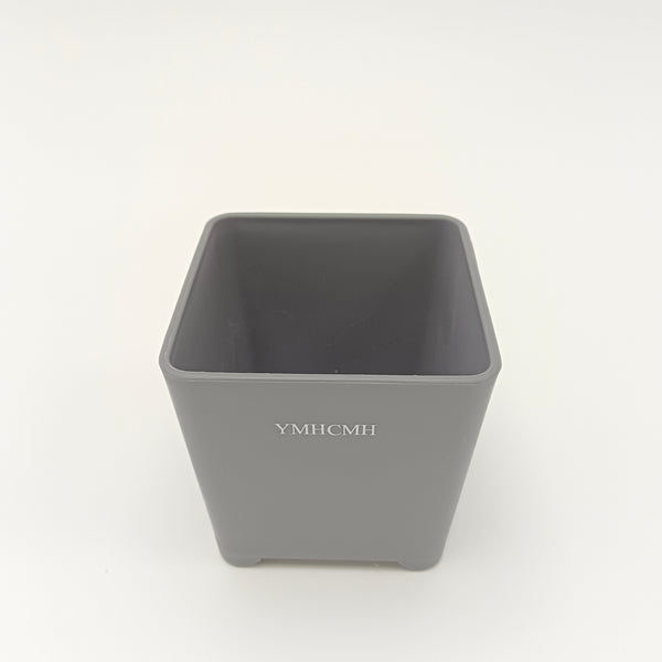 YMHCMH Flower pots Square Planter Pot with Feet, Grey, PP Resin Material, 9cm x 9cm, Indoor Outdoor Plant Container