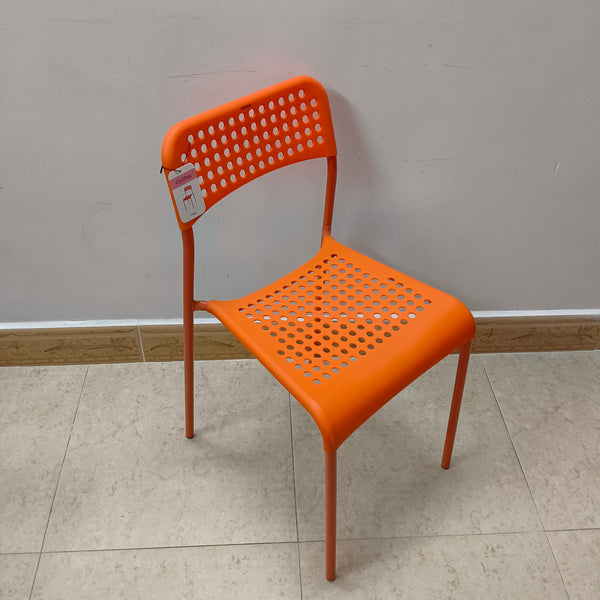 ChillPear Chairs Lightweight and Stackable Plastic Dining Chair, Orange
