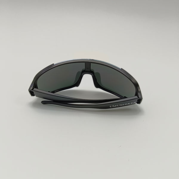 UMUSEEKER Ski goggles Black Frame with Dark Tinted Lens, Wraparound Design