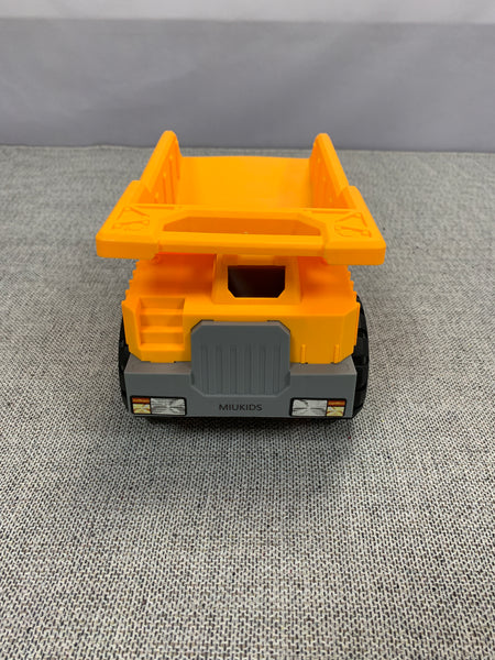 MIUKIDS toy vehides Engineering dump truck - Orange dump toy vehicle with realistic tires and headlights